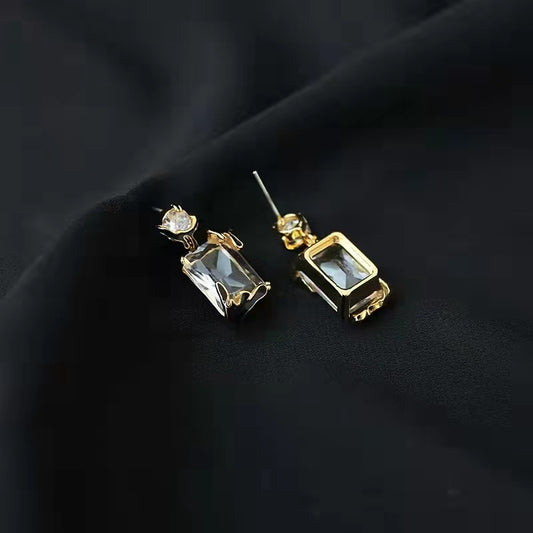 Melting Crystal Earrings