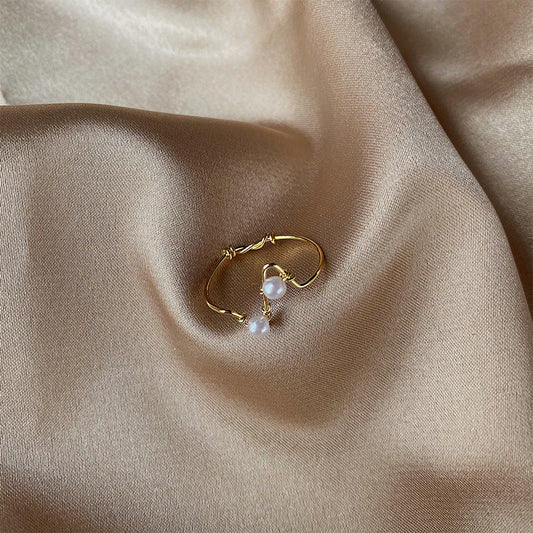 Pearl Gravity Ring