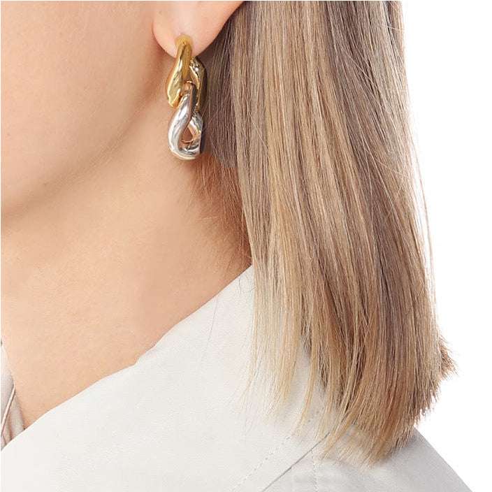 Contrast Link Earrings